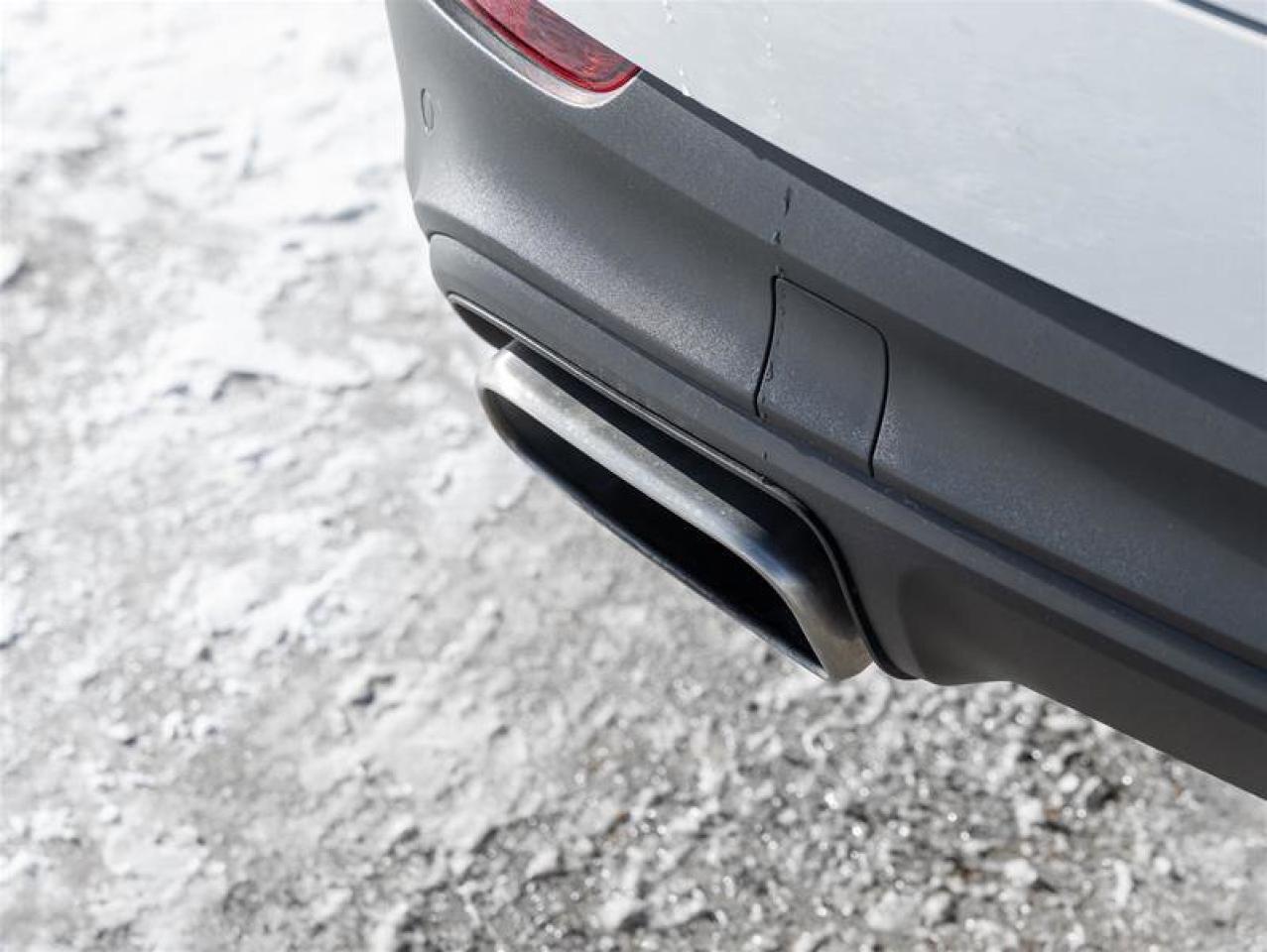 2023 Porsche Cayenne AWD CPO Premium Pkg Surround View Photo