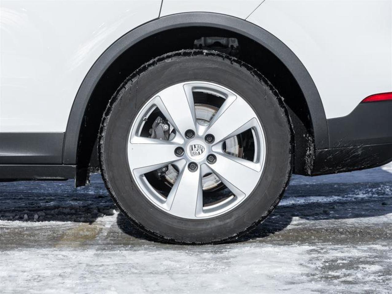 2023 Porsche Cayenne AWD CPO Premium Pkg Surround View Photo