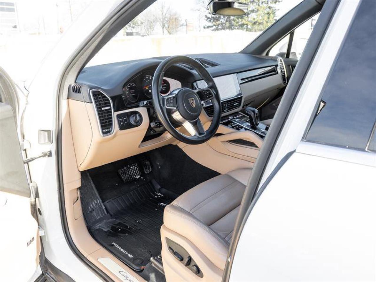 2023 Porsche Cayenne AWD CPO Premium Pkg Surround View Photo