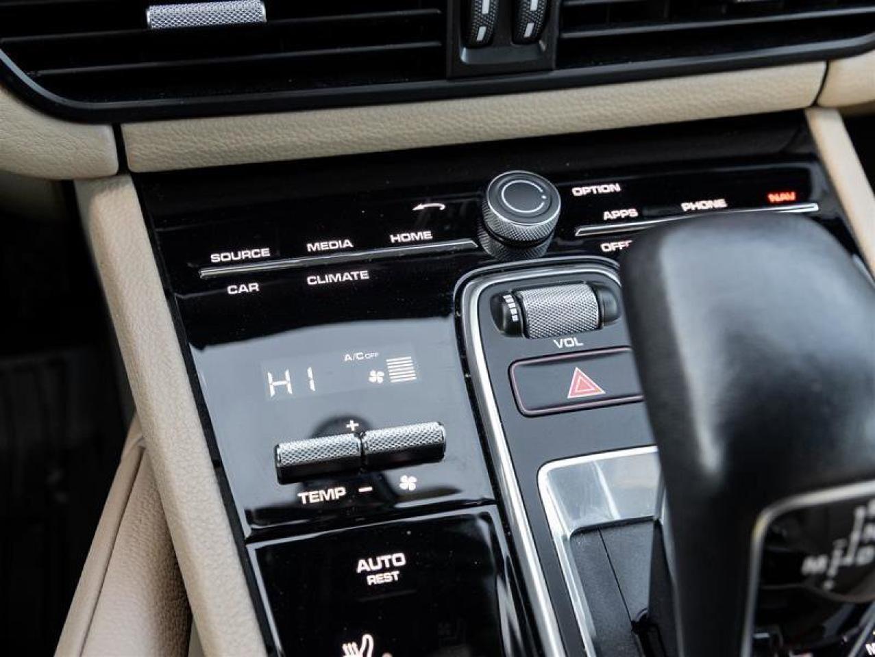 2023 Porsche Cayenne AWD CPO Premium Pkg Surround View Photo