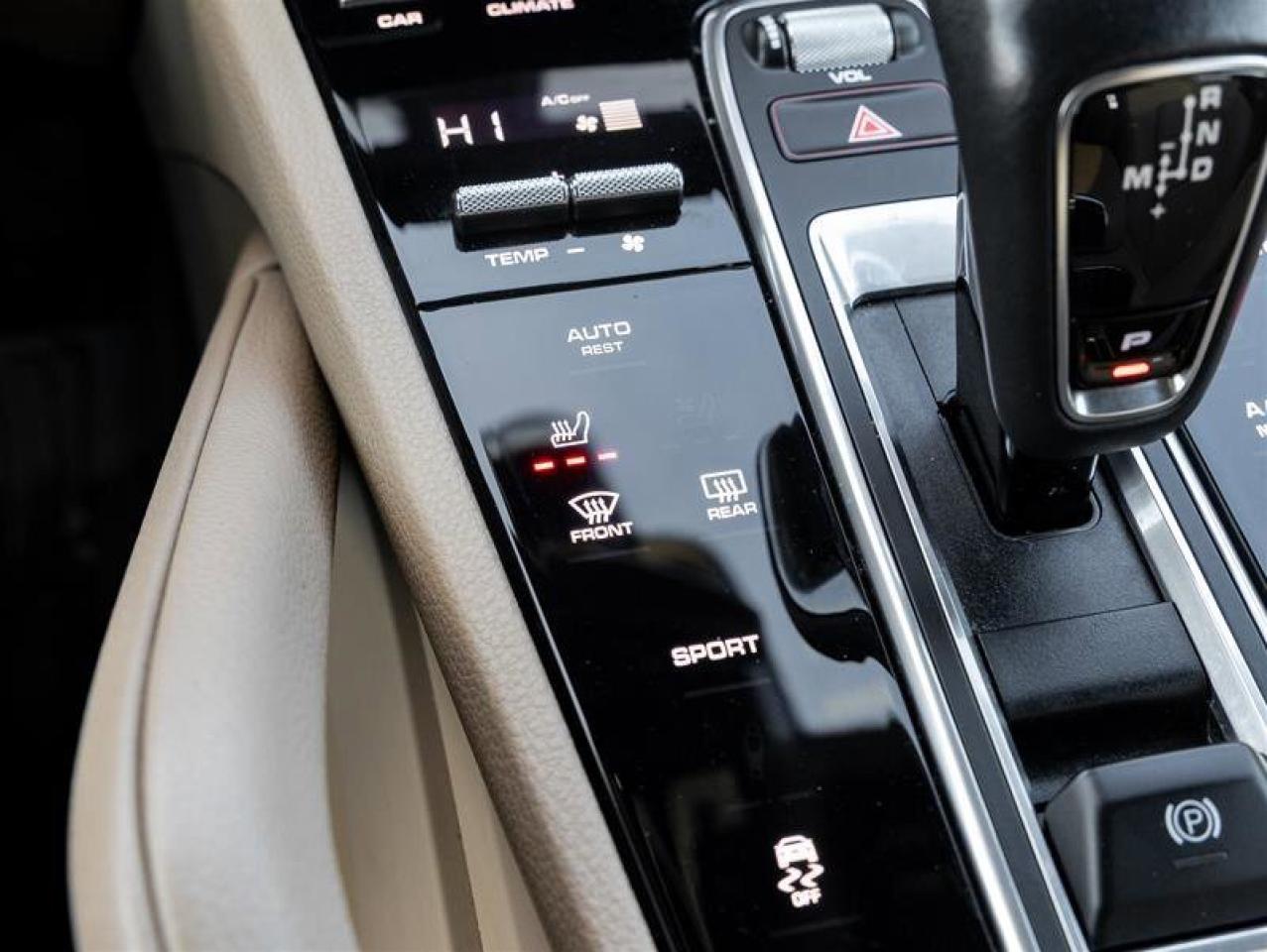 2023 Porsche Cayenne AWD CPO Premium Pkg Surround View Photo