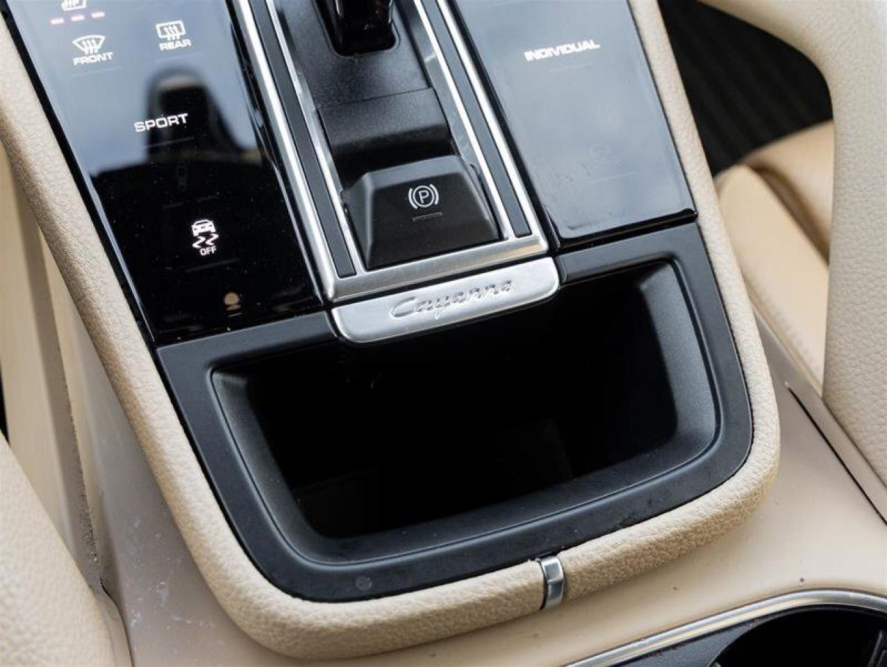 2023 Porsche Cayenne AWD CPO Premium Pkg Surround View Photo