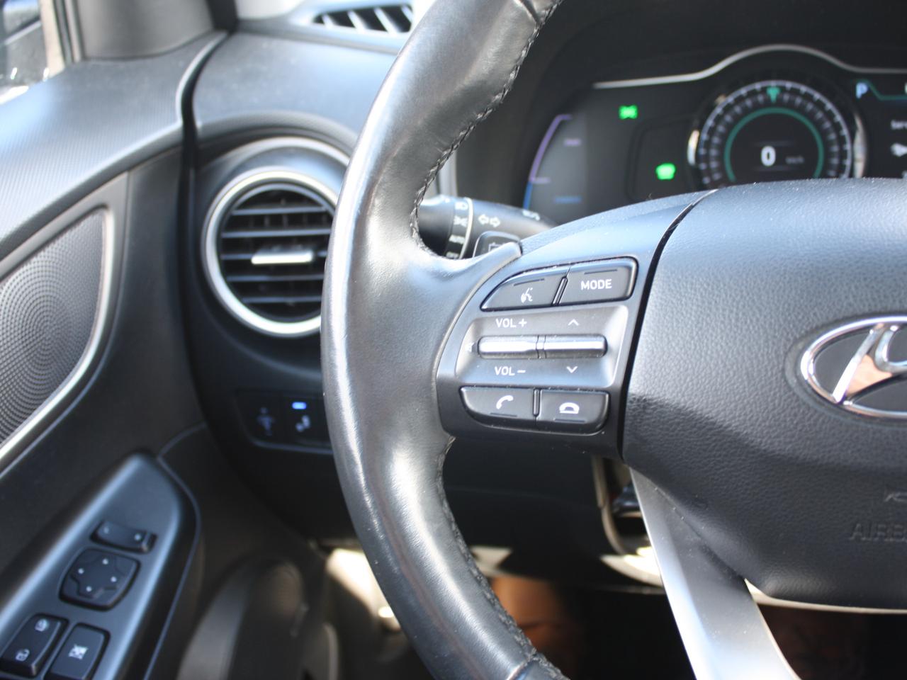 2021 Hyundai KONA electric Preferred / Heated Seats / CarPlay / Android Photo