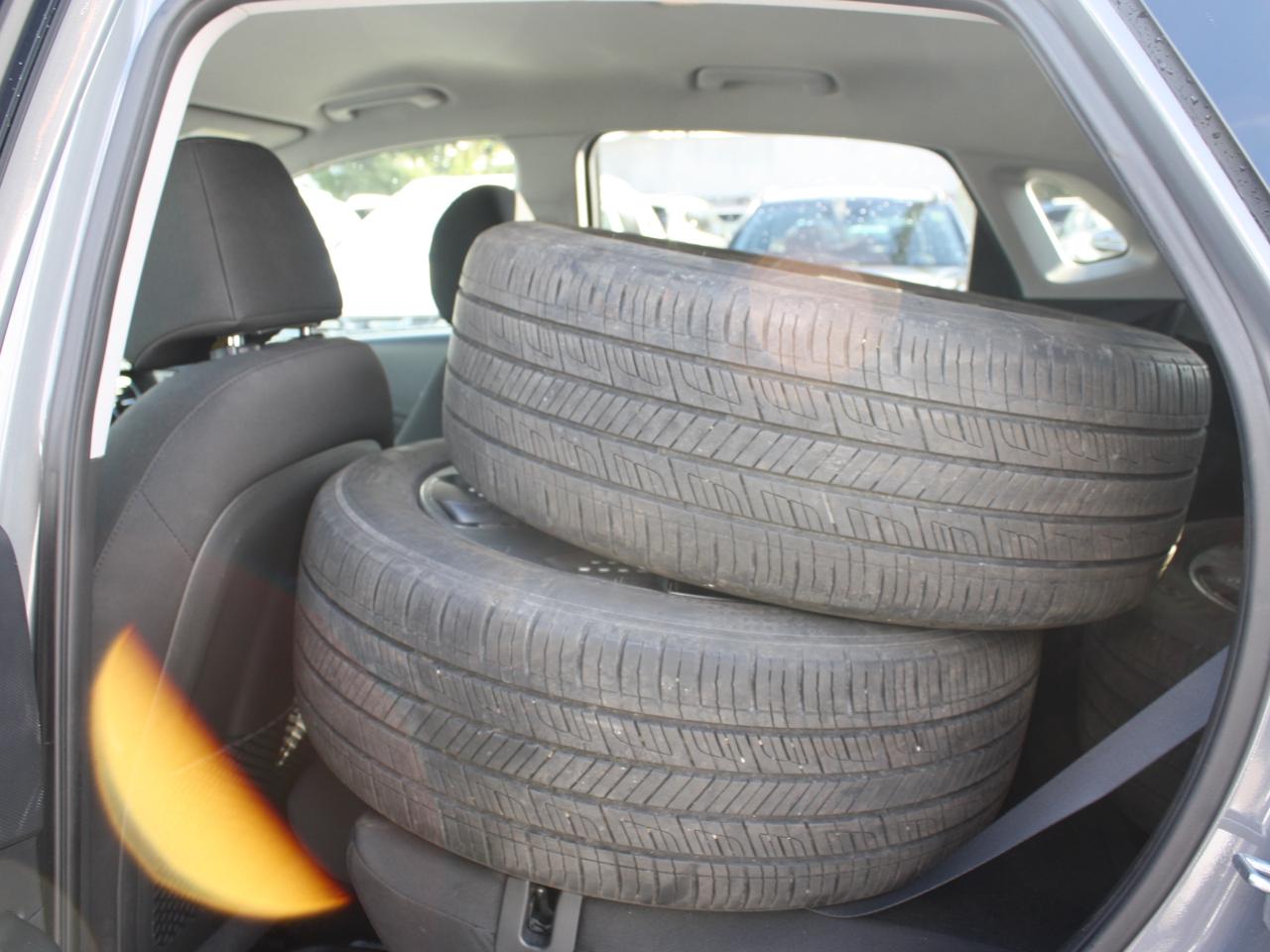 2021 Hyundai KONA electric Preferred / Heated Seats / CarPlay / Android Photo