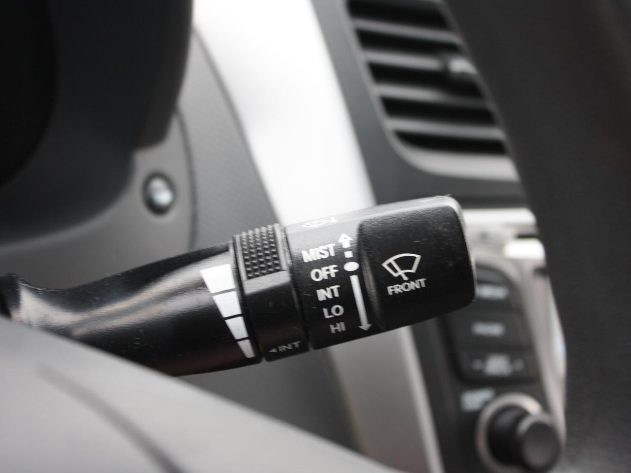 2016 Hyundai Accent GL / Heated Seats / Bluetooth / Power Windows Photo