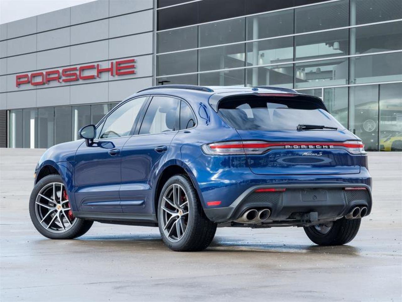 2024 Porsche Macan S CPO Premium Pkg Plus  Sport Chrono Pkg  Surround Photo3
