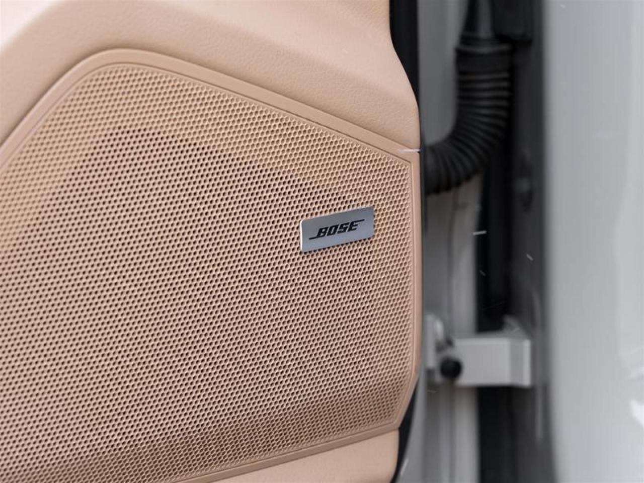 2022 Porsche Cayenne AWD 21 Cayenne Exclusive Design Wheels Surround Vi Photo