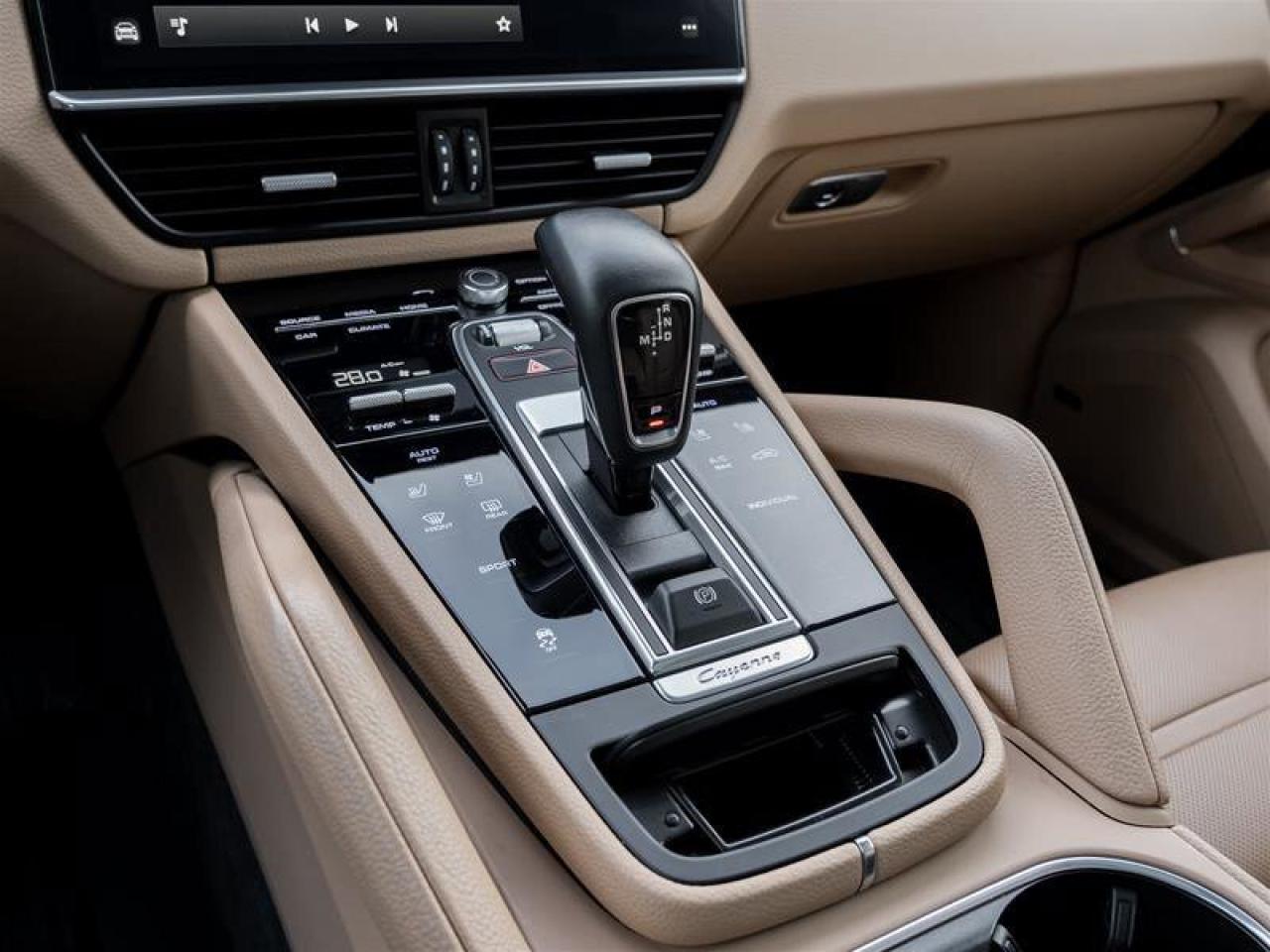 2022 Porsche Cayenne AWD 21 Cayenne Exclusive Design Wheels Surround Vi Photo