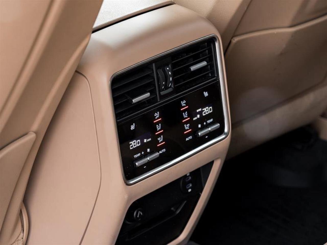 2022 Porsche Cayenne AWD 21 Cayenne Exclusive Design Wheels Surround Vi Photo