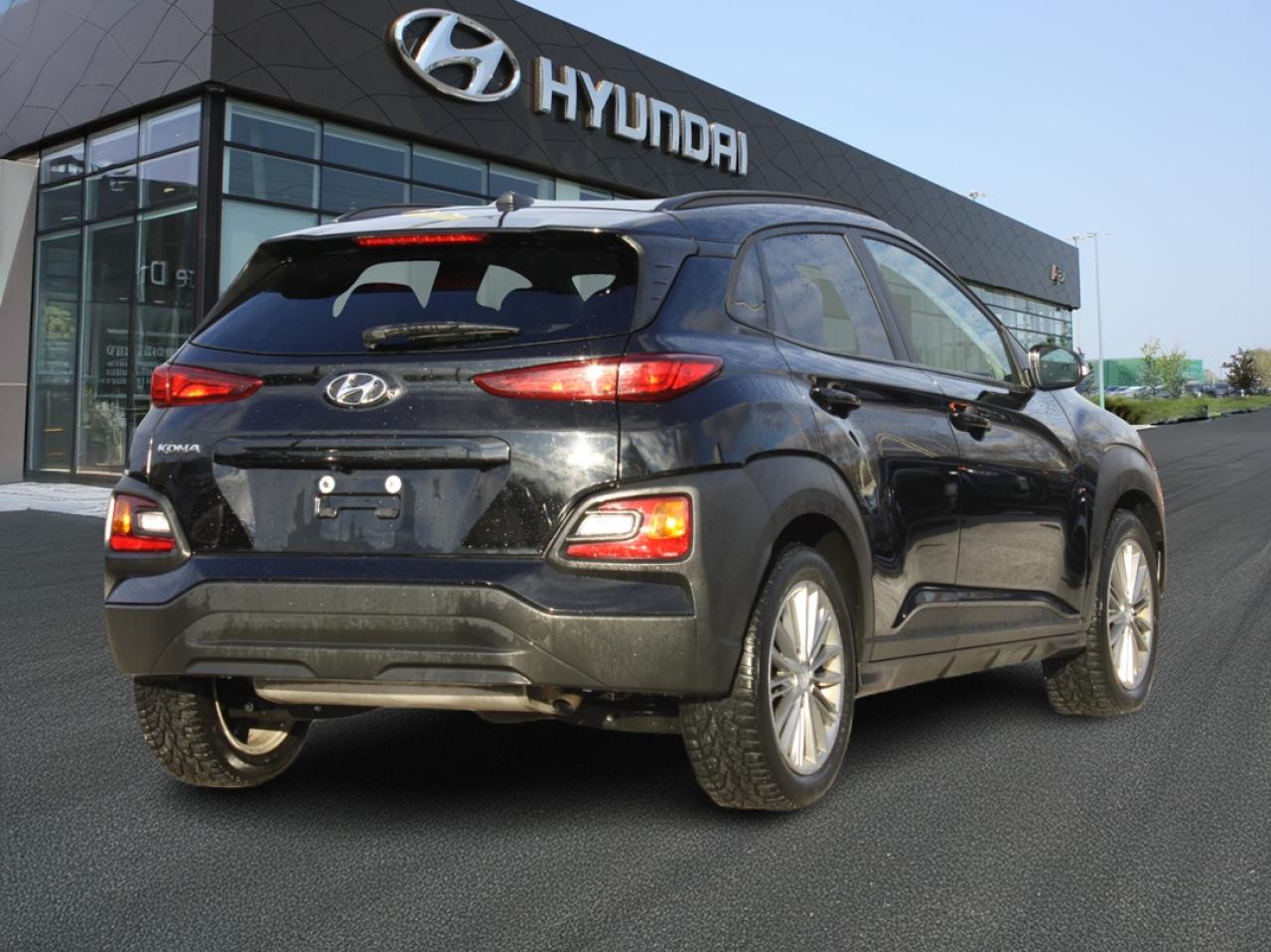 2020 Hyundai KONA 2.0L Luxury AWD / Leather / Heated Seats / Sunroof Photo