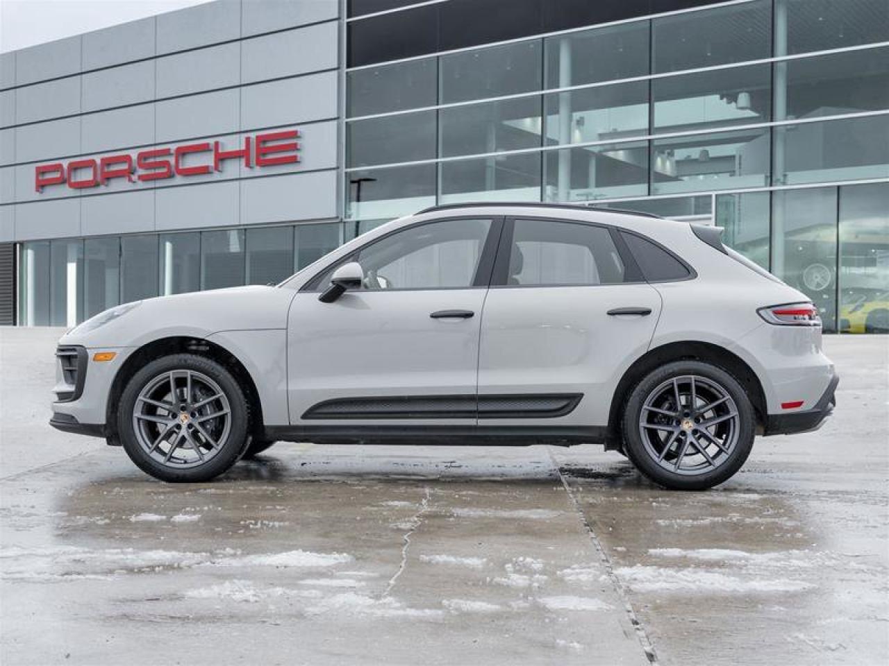 2023 Porsche Macan AWD CPO Premium Pkg Plus 20 Macan S Wheels in Vesu Photo2