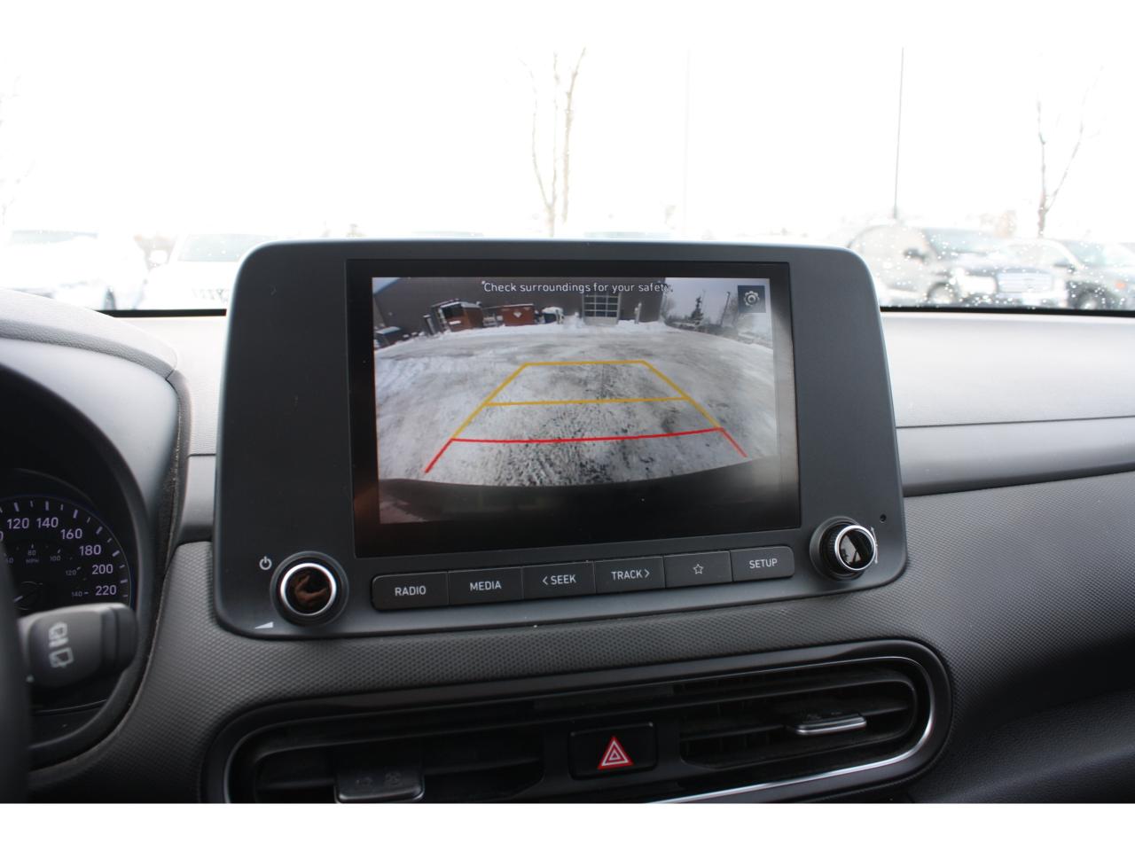 2023 Hyundai KONA 2.0L Preferred AWD / Heated Seats / CarPlay / Photo