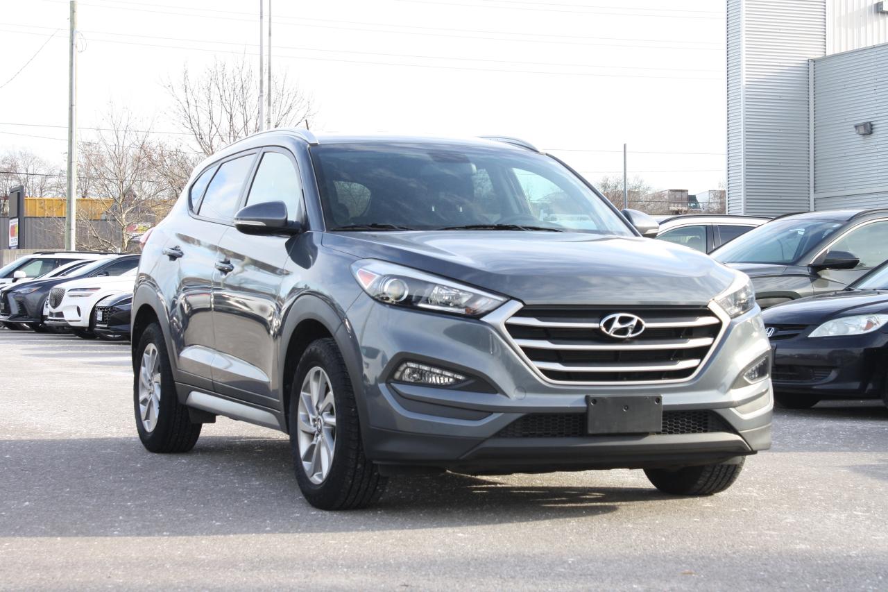 2017 Hyundai Tucson Premium FWD / Heated Seats / Blind Spot / Camera Photo