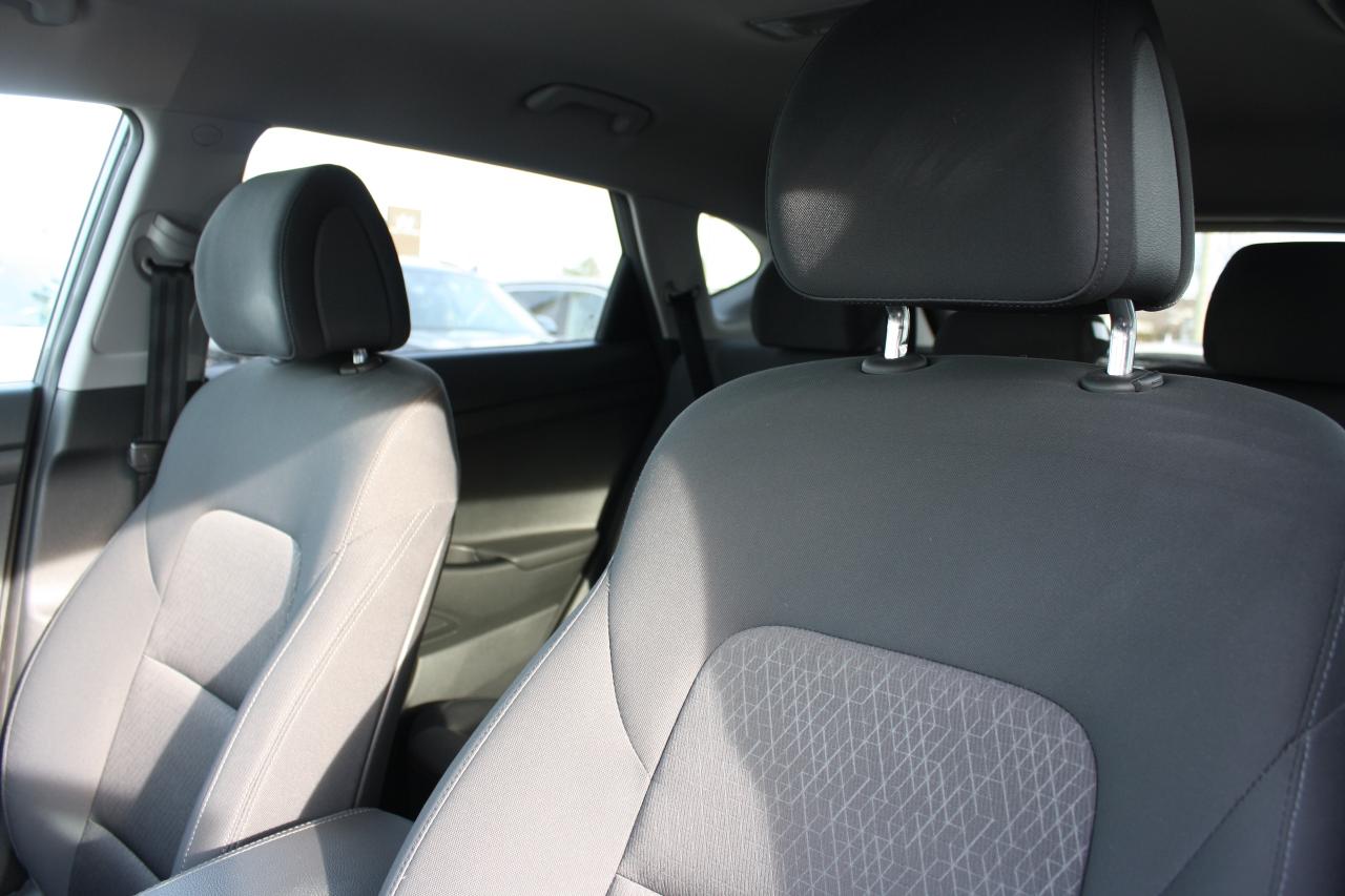 2017 Hyundai Tucson Premium FWD / Heated Seats / Blind Spot / Camera Photo