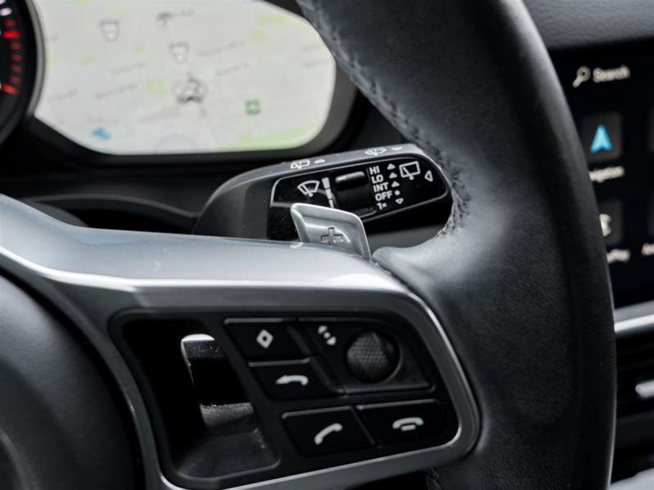 2023 Porsche Cayenne Platinum Edition AWD Premium Pkg Plus Exterior Mir Photo