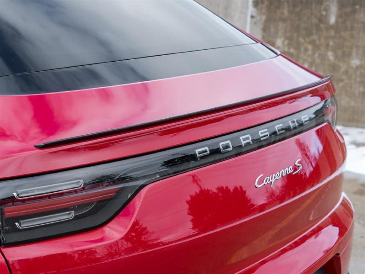 2022 Porsche Cayenne S Coupe AWD Premium Pkg Plus Sport Exhaust System Photo