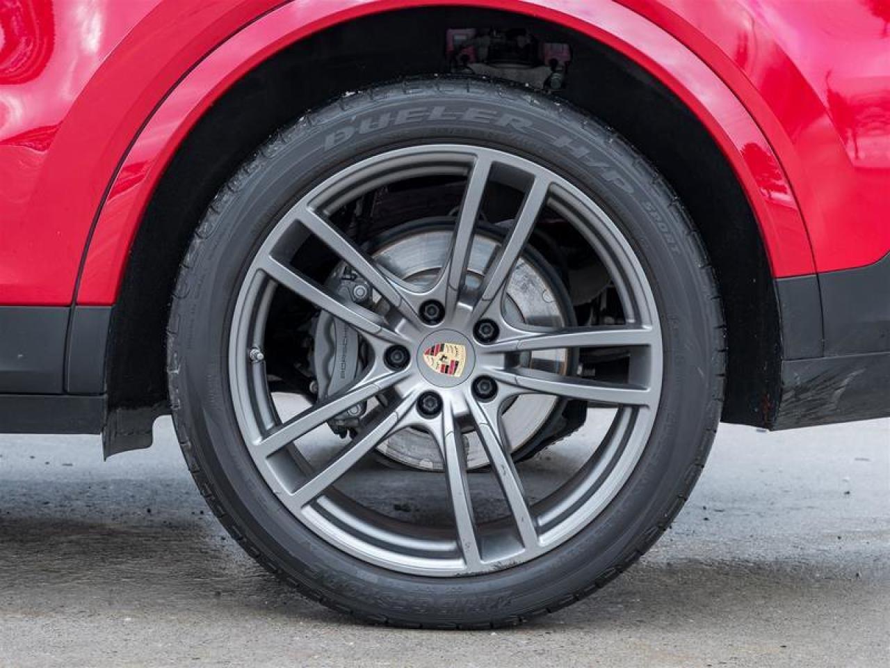 2022 Porsche Cayenne S Coupe AWD Premium Pkg Plus Sport Exhaust System Photo