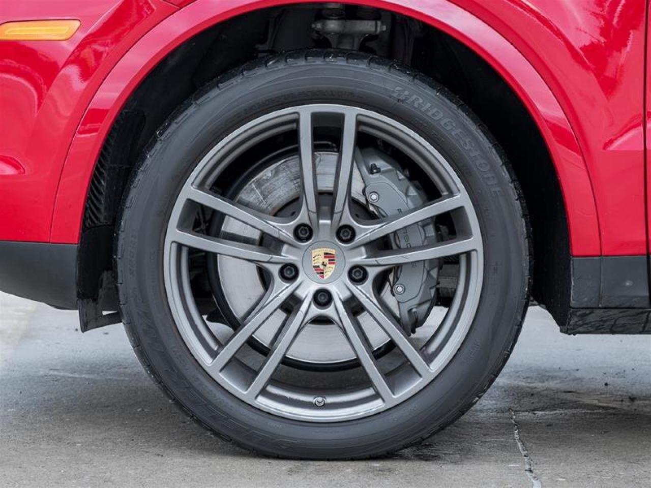 2022 Porsche Cayenne S Coupe AWD Premium Pkg Plus Sport Exhaust System Photo