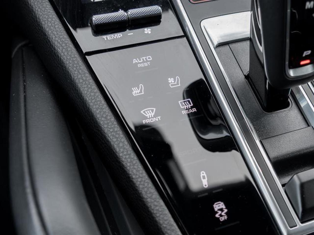 2022 Porsche Cayenne S Coupe AWD Premium Pkg Plus Sport Exhaust System Photo