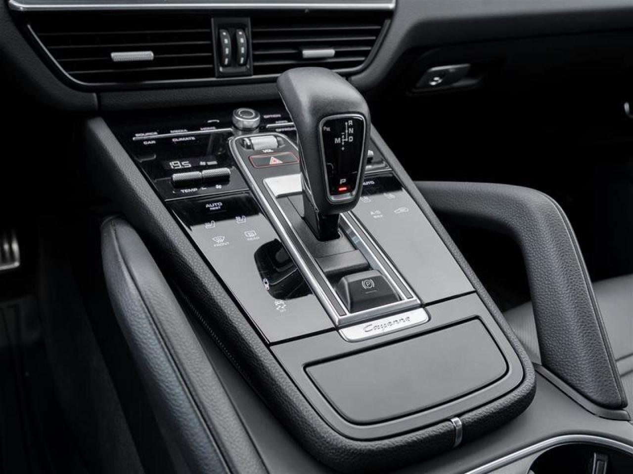 2022 Porsche Cayenne S Coupe AWD Premium Pkg Plus Sport Exhaust System Photo