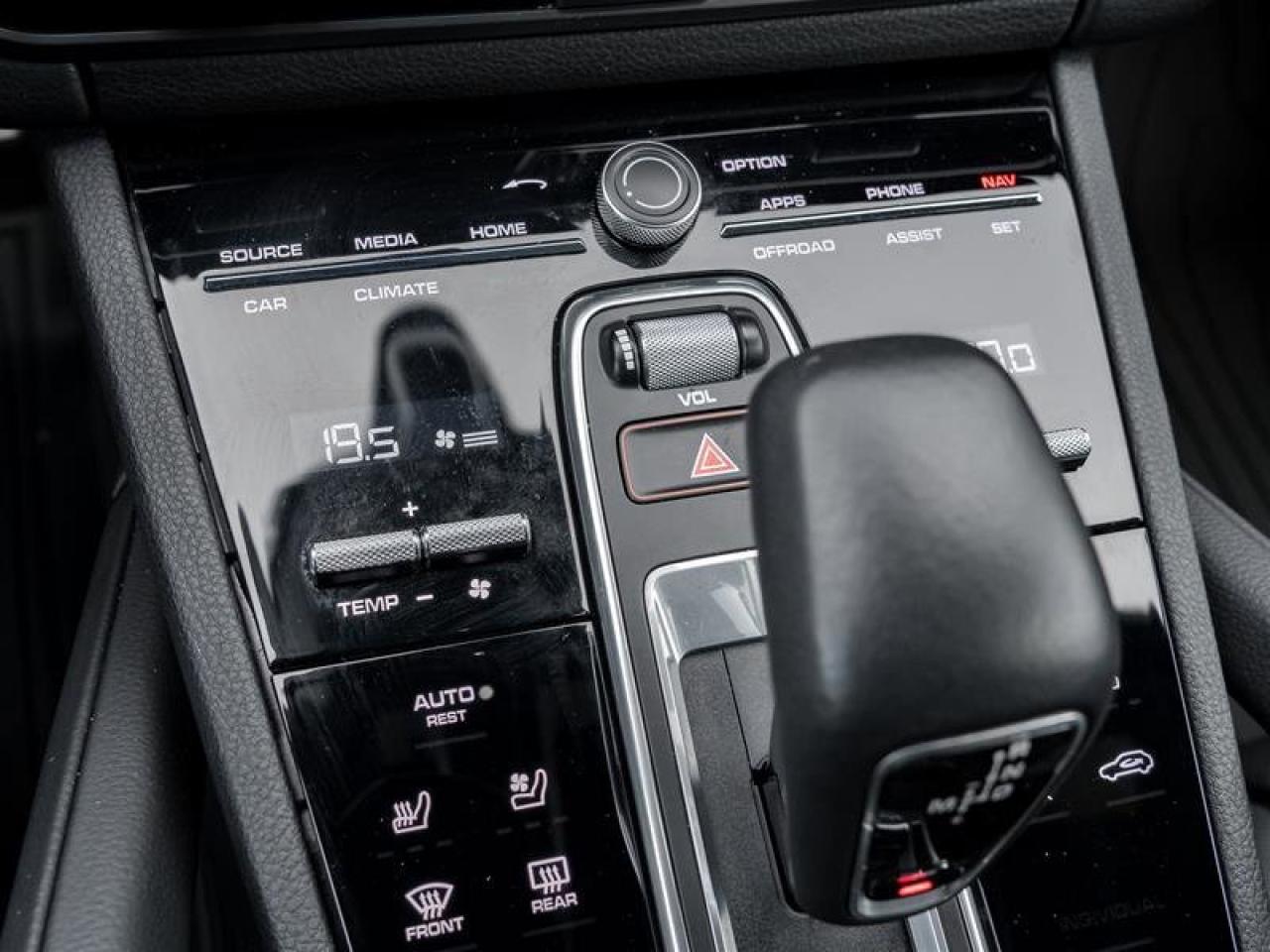 2022 Porsche Cayenne S Coupe AWD Premium Pkg Plus Sport Exhaust System Photo