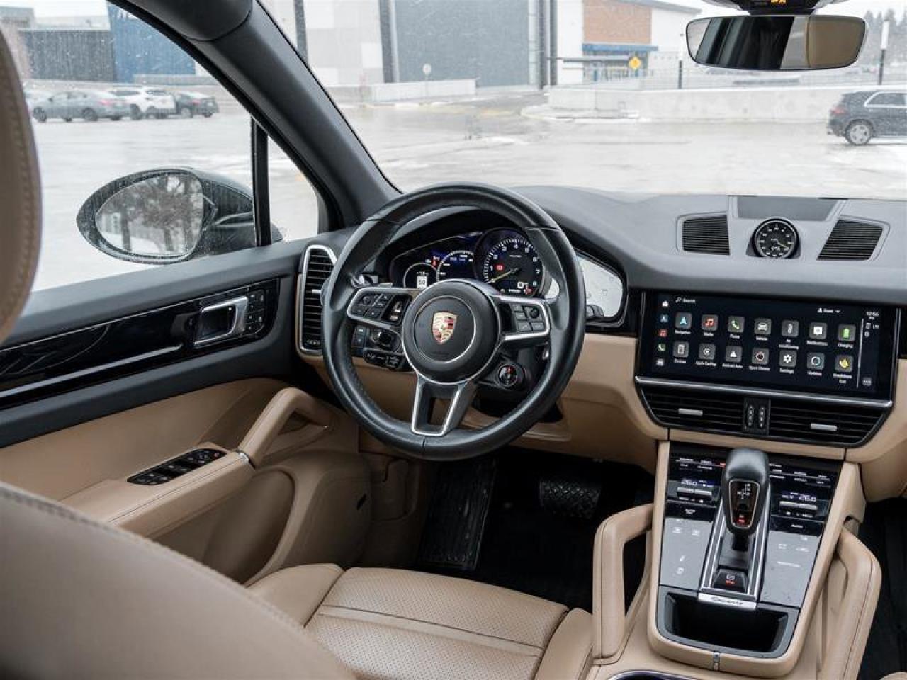 2022 Porsche Cayenne E-Hybrid AWD Premium Pkg Assistance Pkg Photo