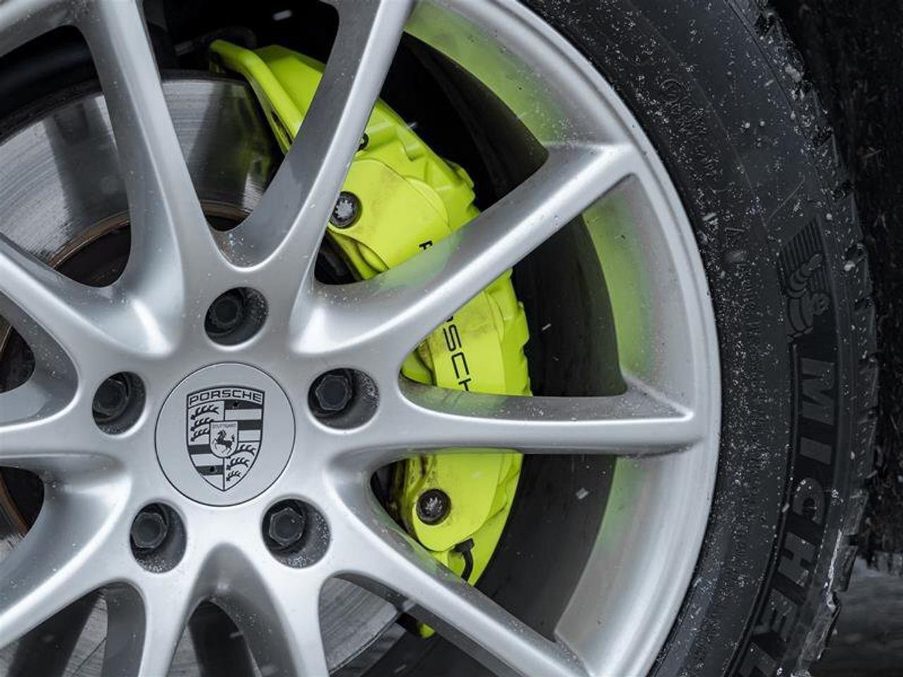 2022 Porsche Cayenne E-Hybrid AWD Premium Pkg Assistance Pkg Photo