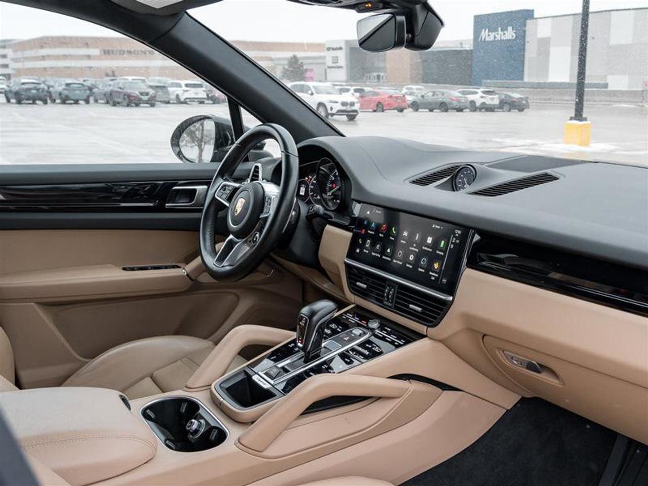 2022 Porsche Cayenne E-Hybrid AWD Premium Pkg Assistance Pkg Photo