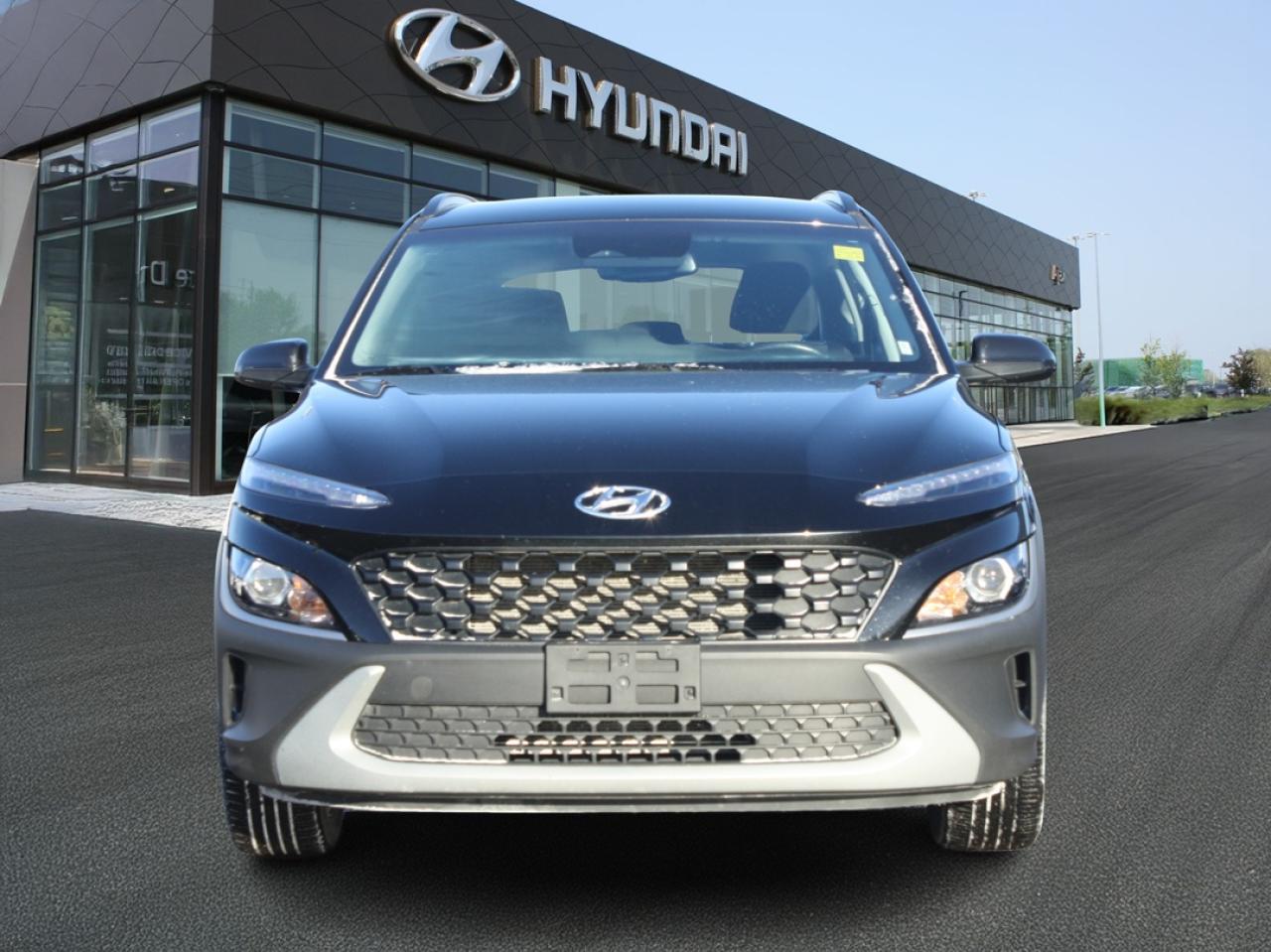 2023 Hyundai KONA 2.0L Preferred AWD / Heated Seats / CarPlay Photo