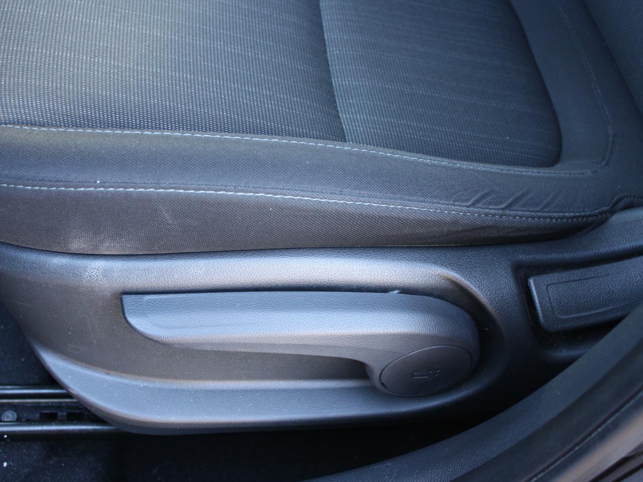 2023 Hyundai KONA 2.0L Preferred AWD / Heated Seats / CarPlay Photo