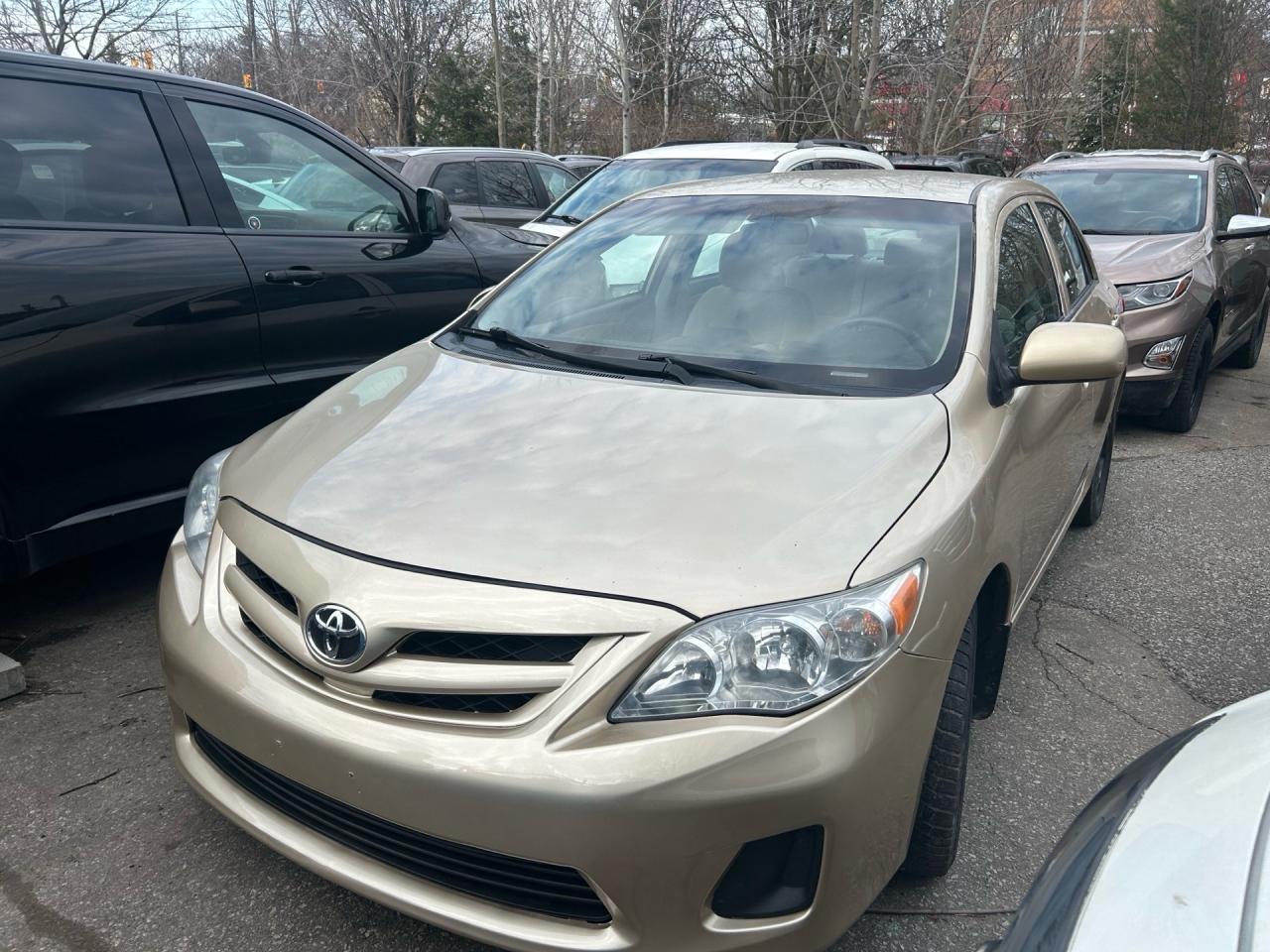 2012 Toyota Corolla 4dr Sdn  CE Photo