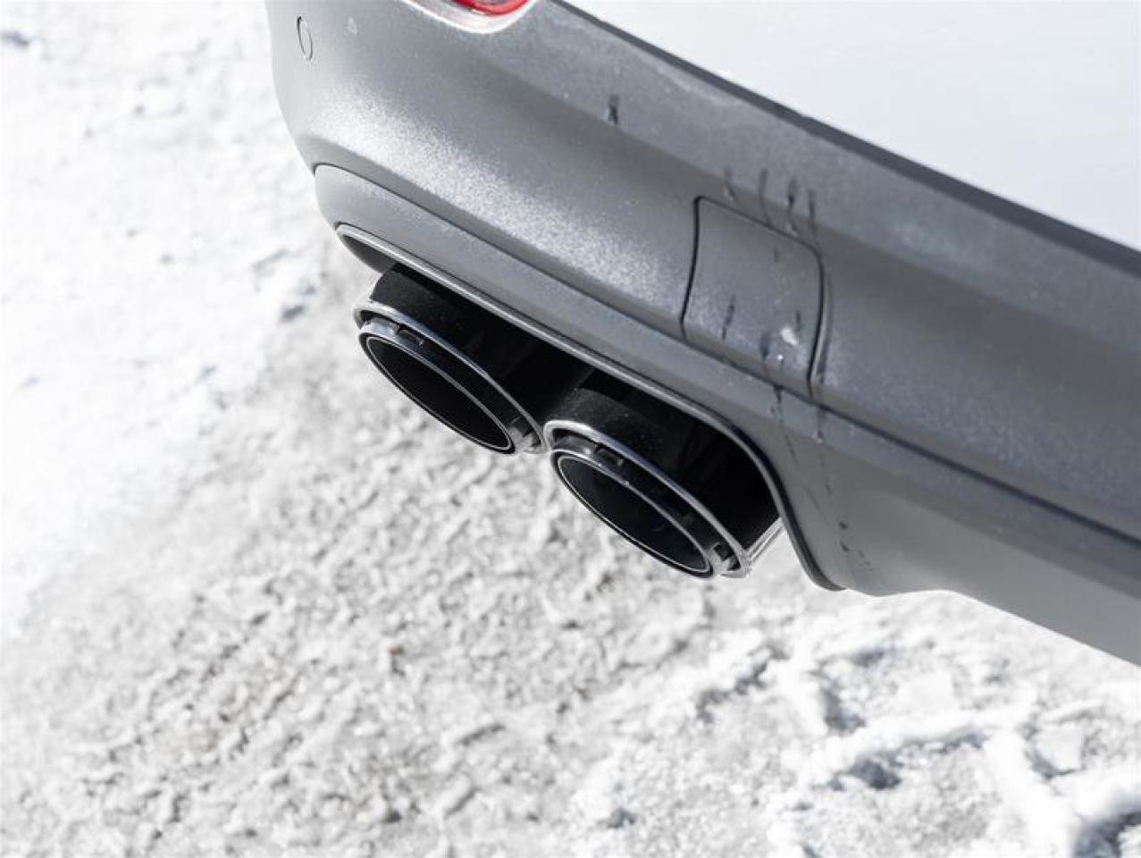 2023 Porsche Cayenne Platinum Edition E-Hybrid AWD Assistance Pkg Premi Photo