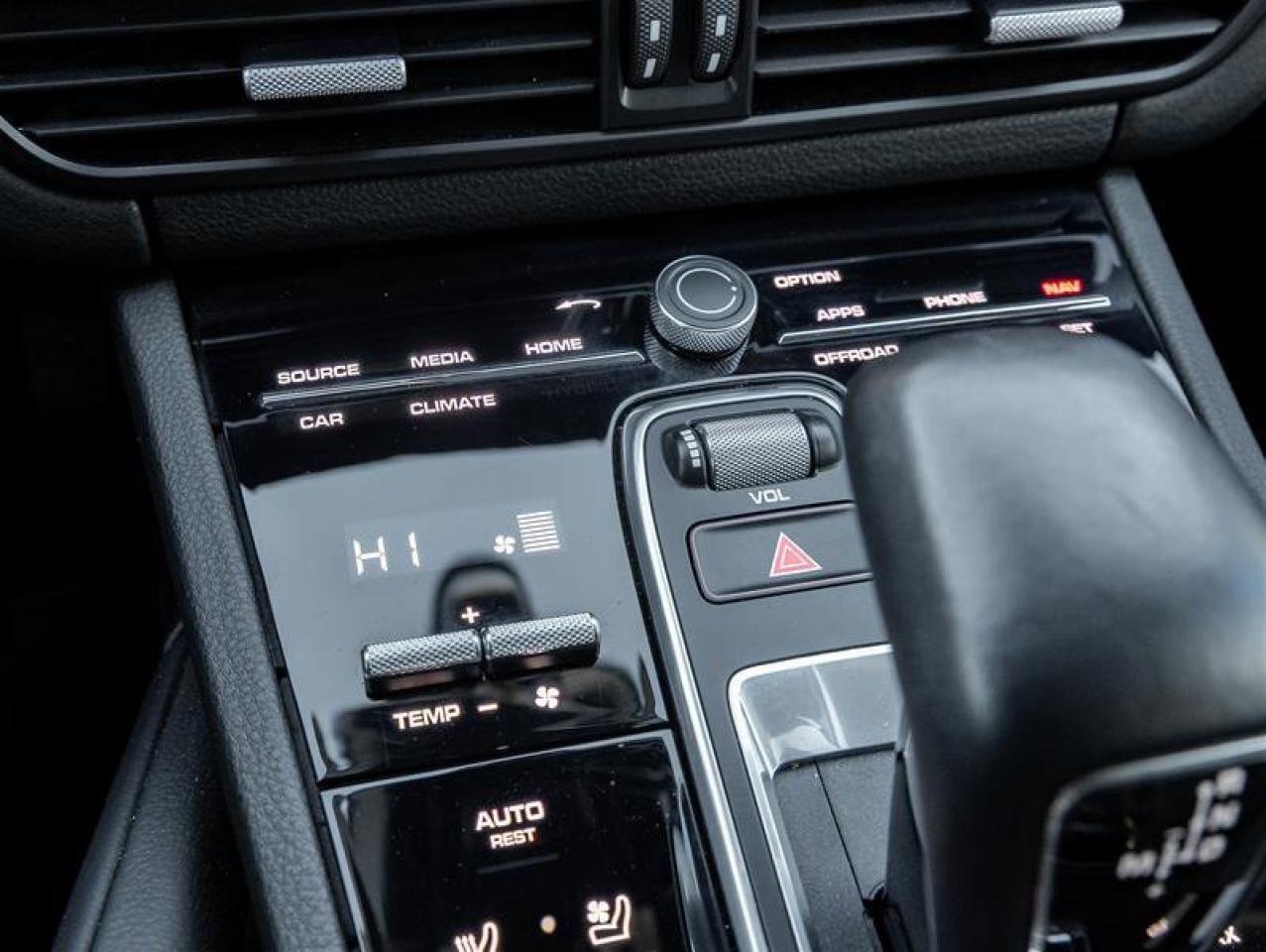 2021 Porsche Cayenne Coupe AWD Premium Pkg Plus 21 RS Spyder Design Whe Photo