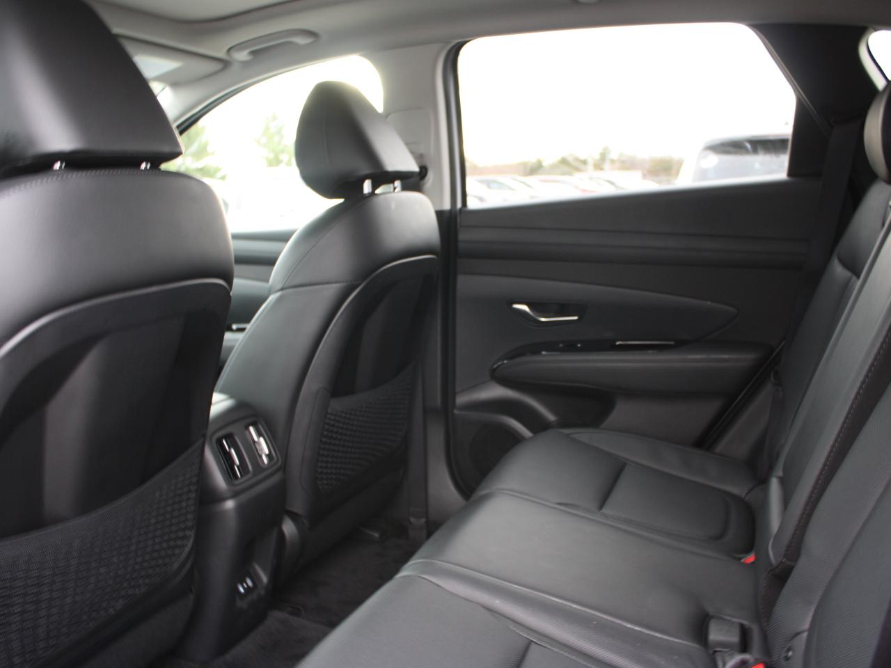 2025 Hyundai Tucson Plug-In Hybrid Ultimate AWD / Leather / Bose Audio / Heated Seats Photo