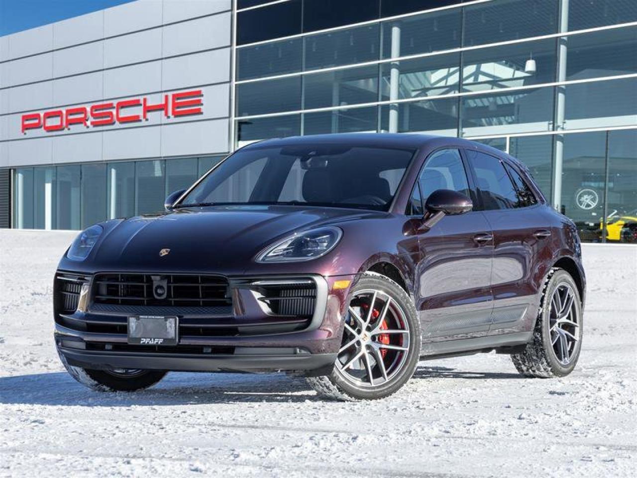 2023 Porsche Macan S AWD Premium Pkg Plus Porsche Torque Vectoring Pl Photo