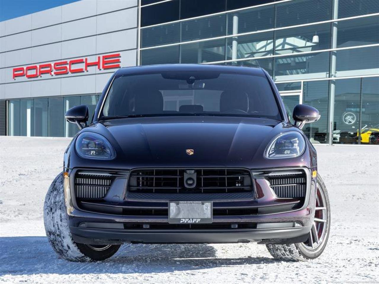 2023 Porsche Macan S AWD Premium Pkg Plus Porsche Torque Vectoring Pl Photo