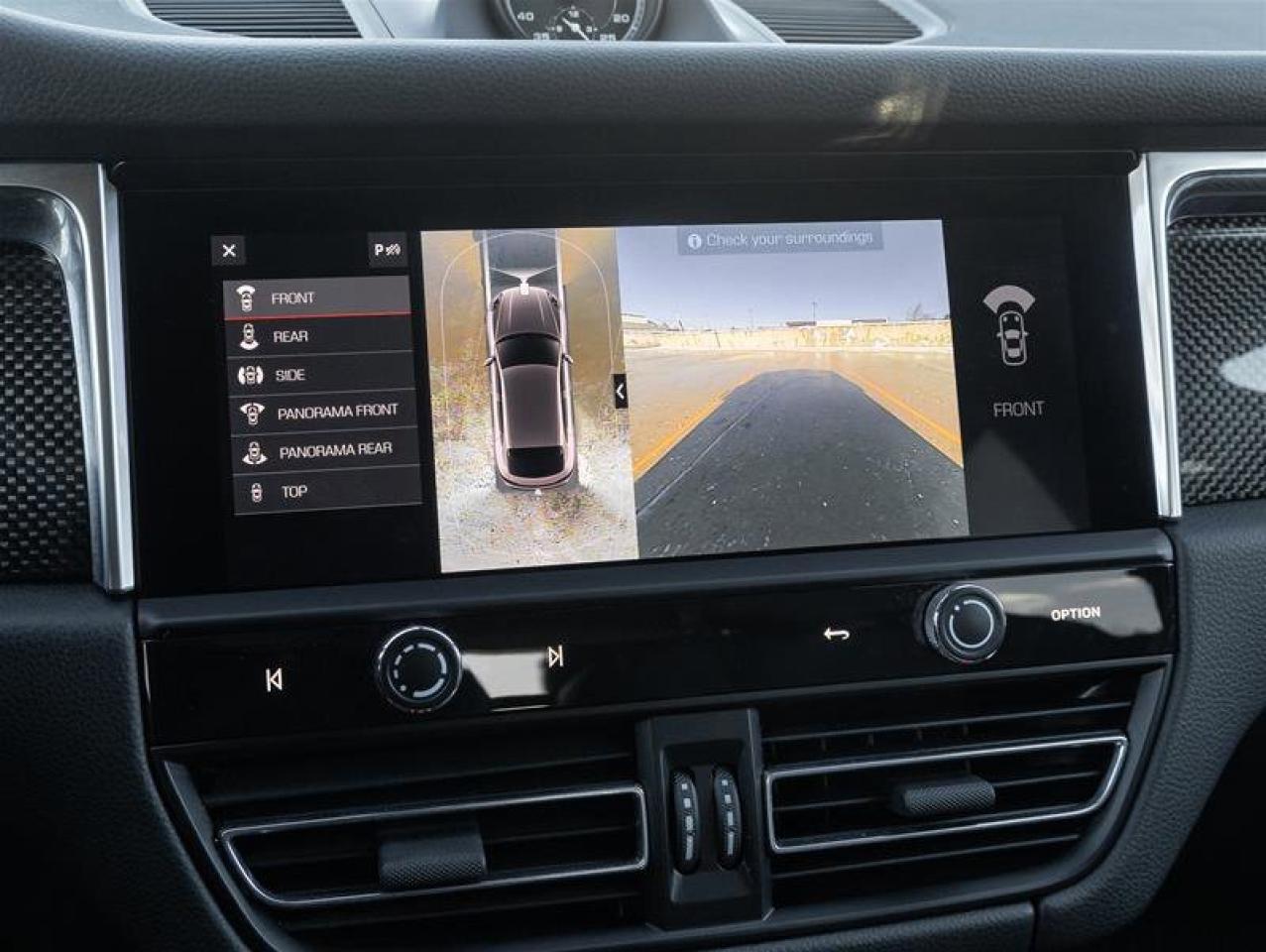 2023 Porsche Macan S AWD Premium Pkg Plus Porsche Torque Vectoring Pl Photo