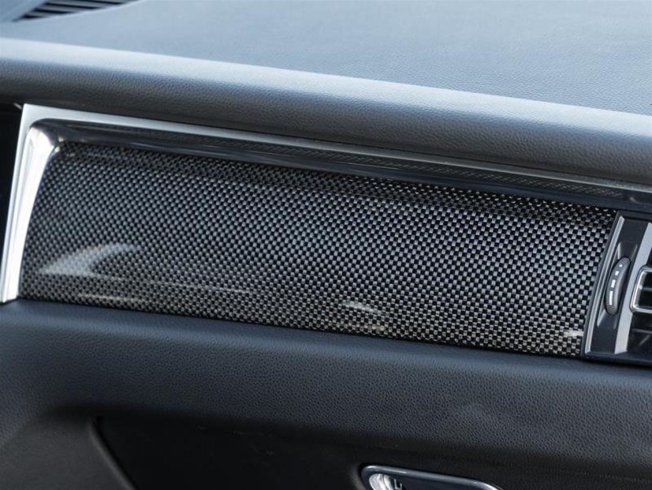 2023 Porsche Macan S AWD Premium Pkg Plus Porsche Torque Vectoring Pl Photo