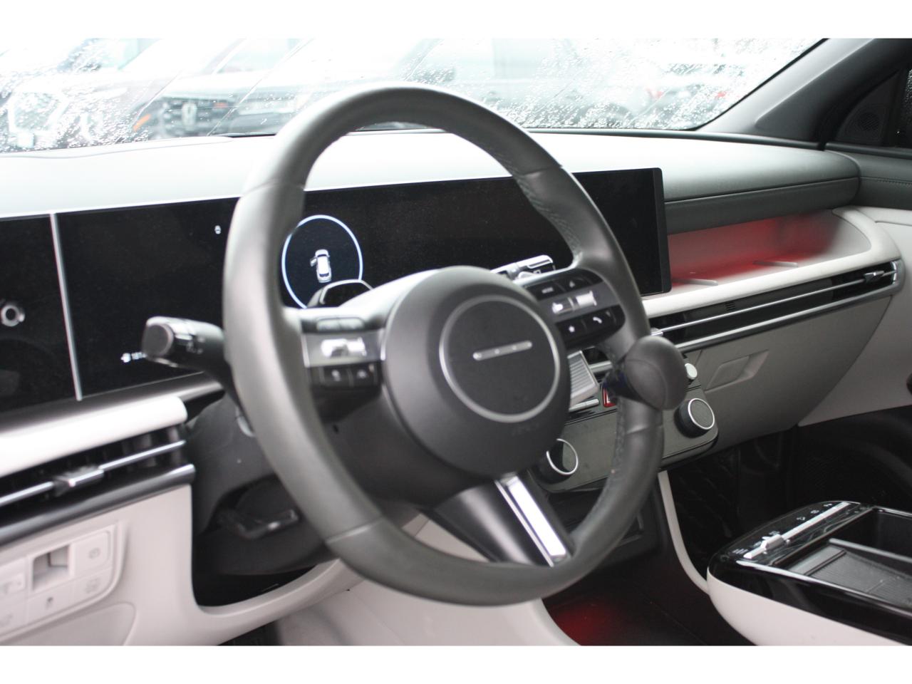 2025 Hyundai Tucson Hybrid Ultimate AWD / Leather / Bose Audio / Heated Seats Photo