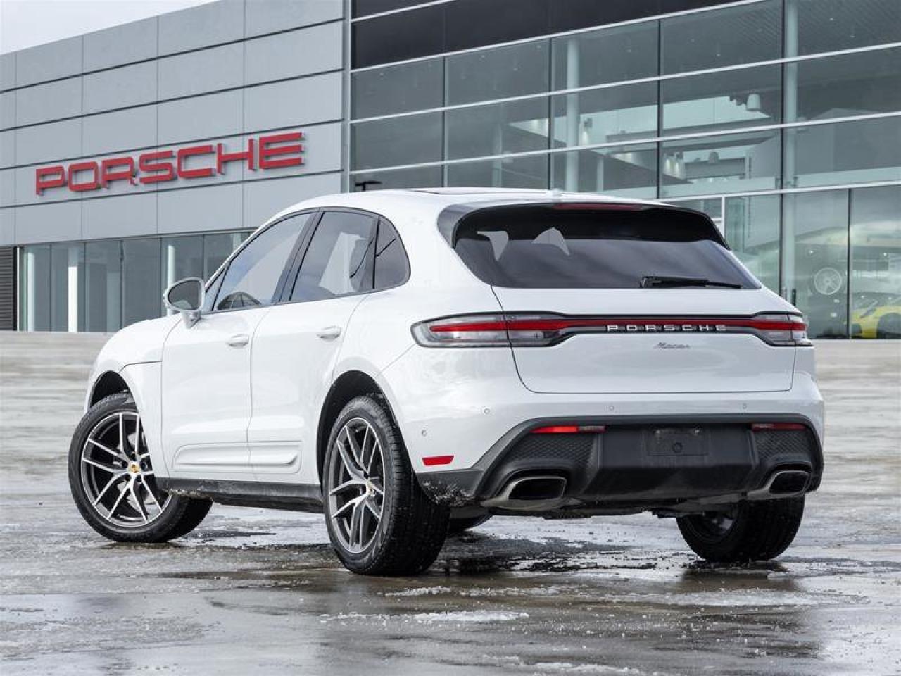 2023 Porsche Macan AWD CPO Premium Pkg Plus  20 Macan S Wheels in Hig Photo3