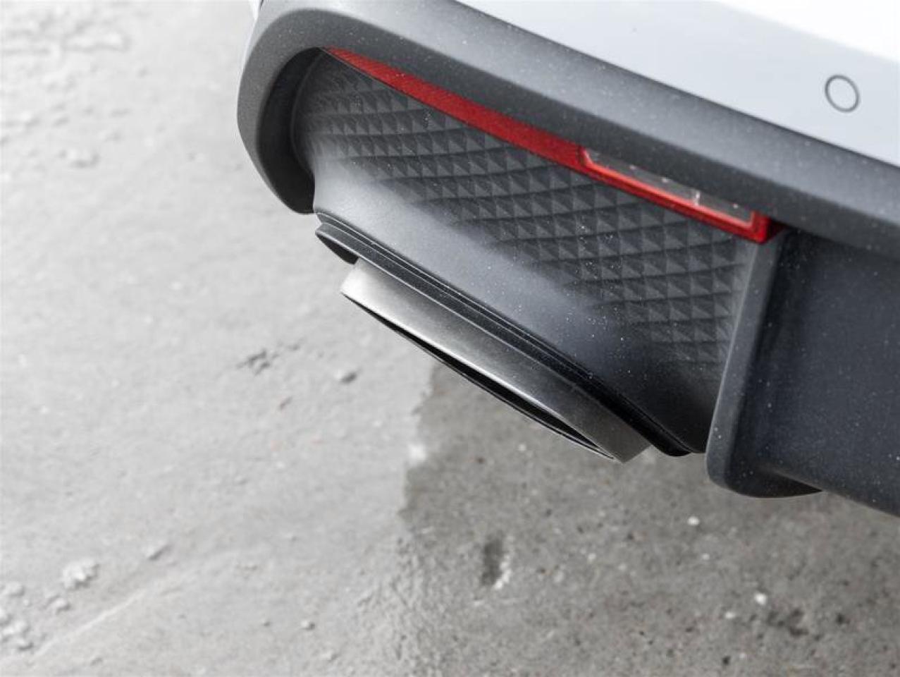 2023 Porsche Macan AWD CPO Premium Pkg Plus  20 Macan S Wheels in Hig Photo