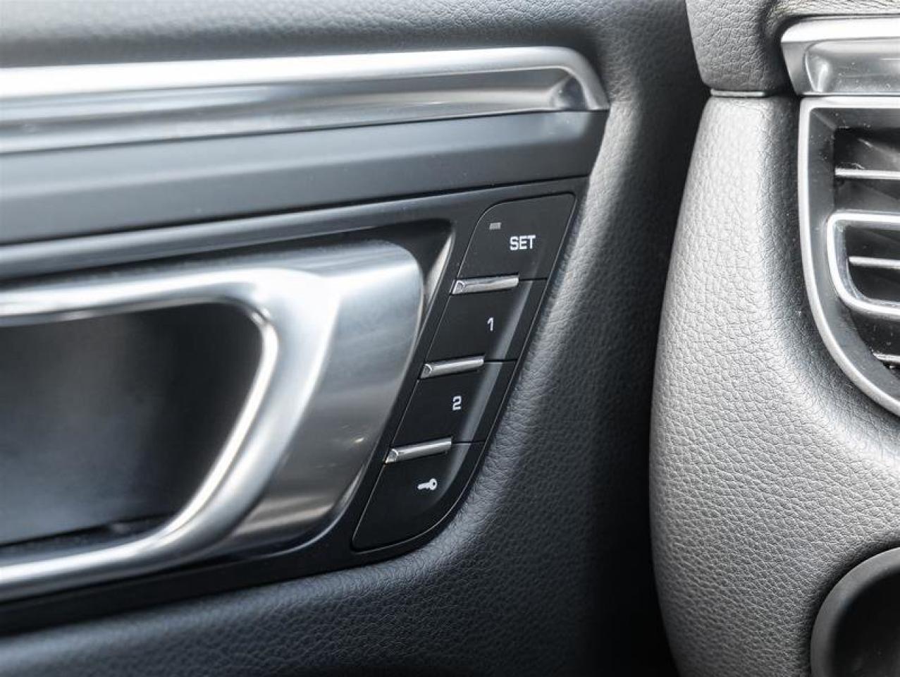 2023 Porsche Macan AWD CPO Premium Pkg Plus  20 Macan S Wheels in Hig Photo