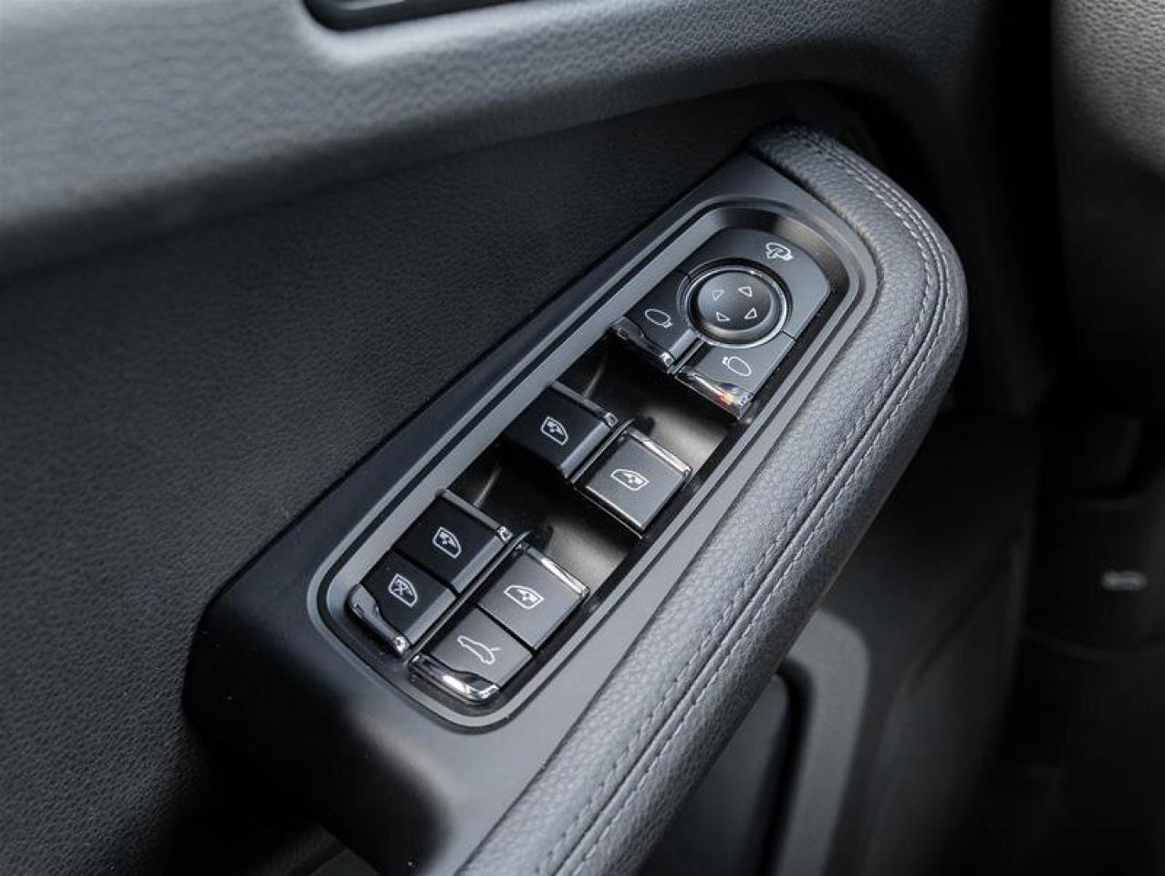 2023 Porsche Macan AWD CPO Premium Pkg Plus  20 Macan S Wheels in Hig Photo