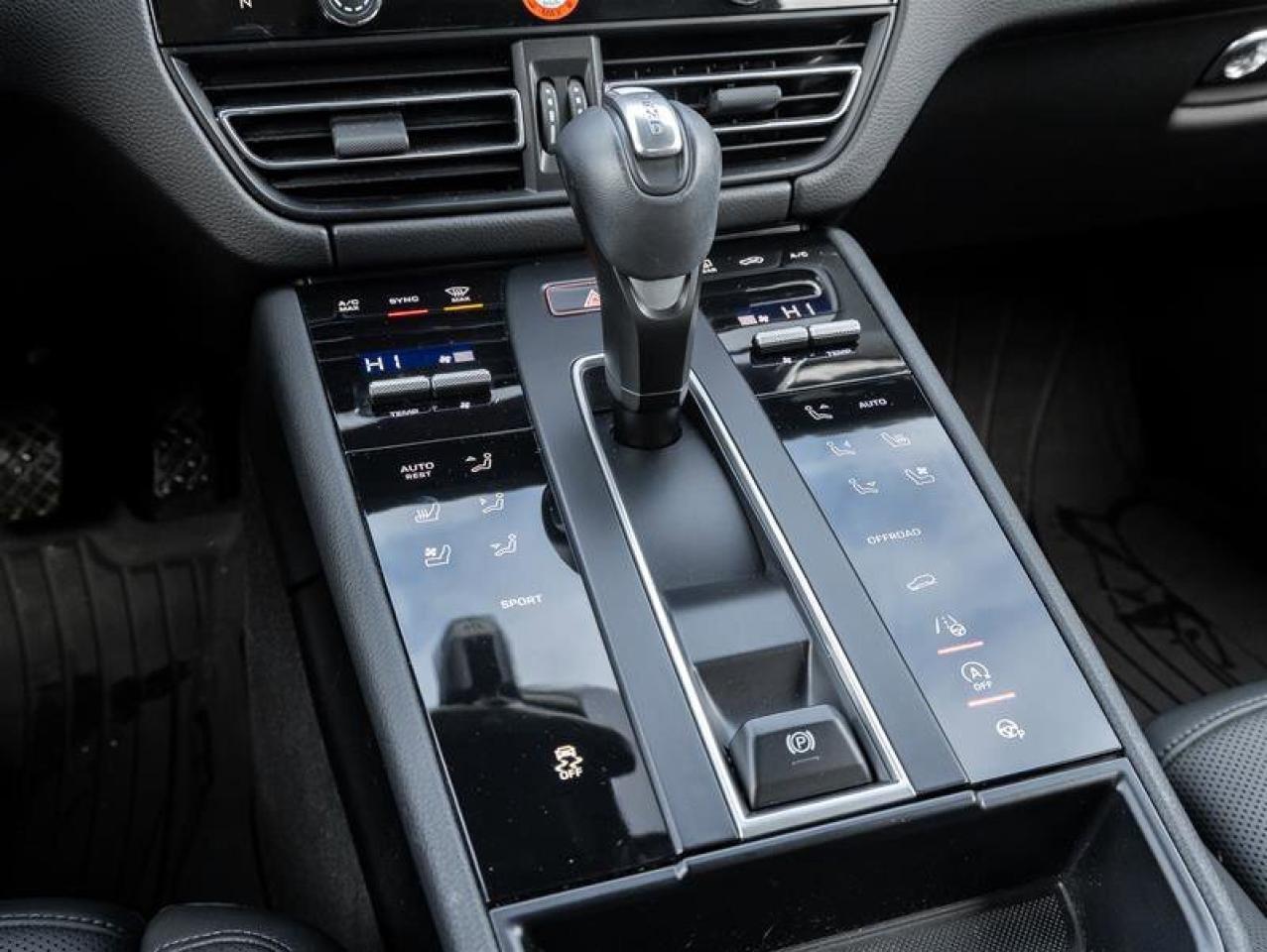 2023 Porsche Macan AWD CPO Premium Pkg Plus  20 Macan S Wheels in Hig Photo