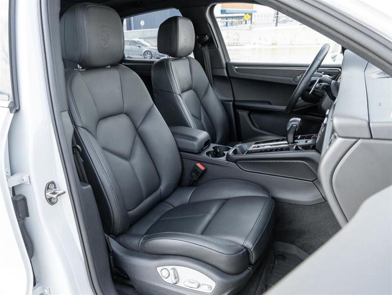 2023 Porsche Macan AWD CPO Premium Pkg Plus  20 Macan S Wheels in Hig Photo