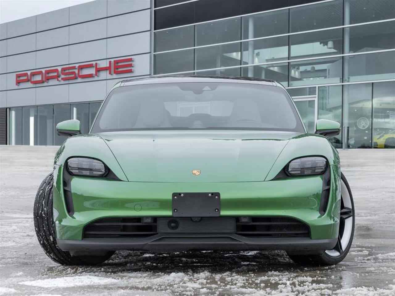 2022 Porsche Taycan 4S AWD Performance Battery Plus Premium Pkg Tech P Photo