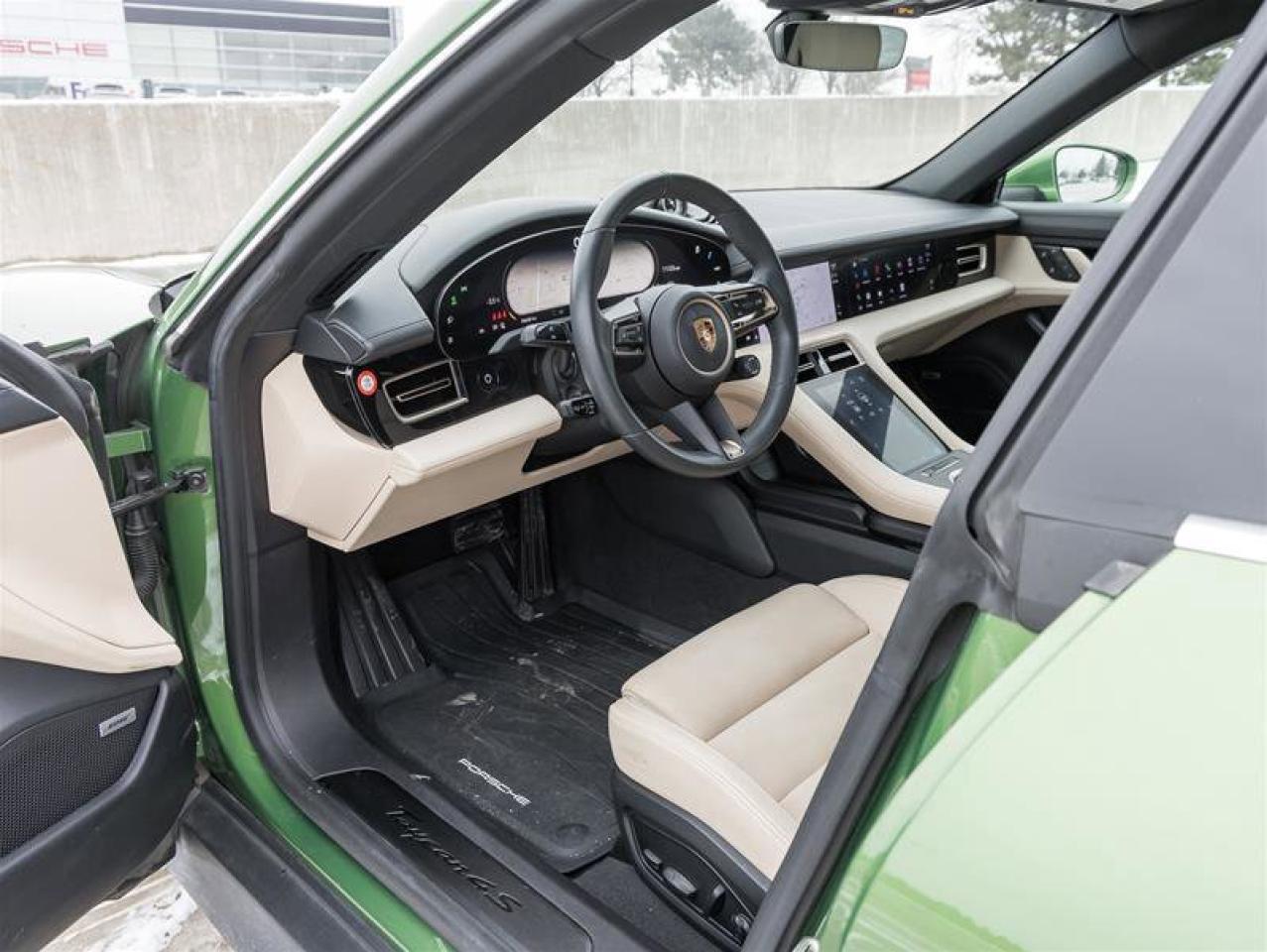 2022 Porsche Taycan 4S AWD Performance Battery Plus Premium Pkg Tech P Photo