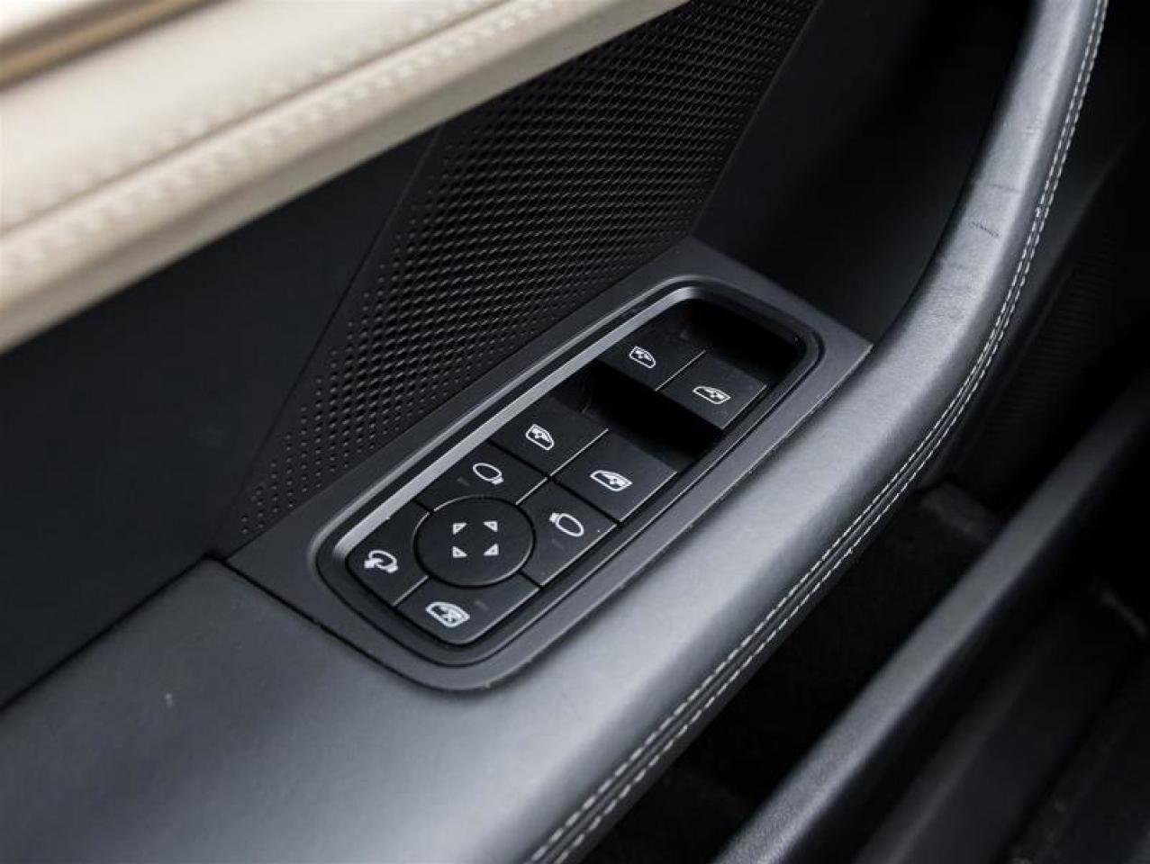 2022 Porsche Taycan 4S AWD Performance Battery Plus Premium Pkg Tech P Photo