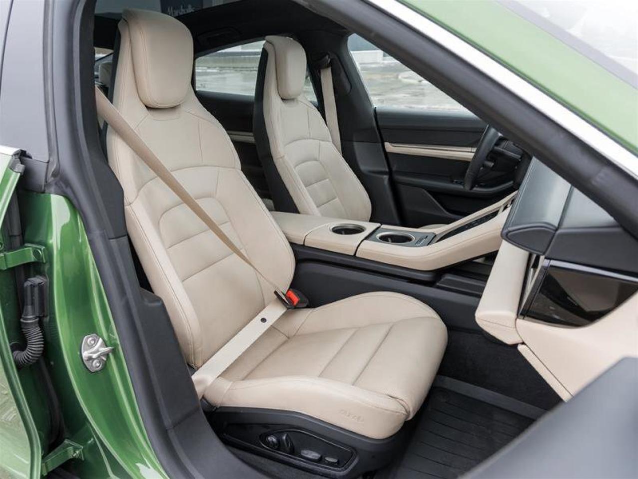 2022 Porsche Taycan 4S AWD Performance Battery Plus Premium Pkg Tech P Photo