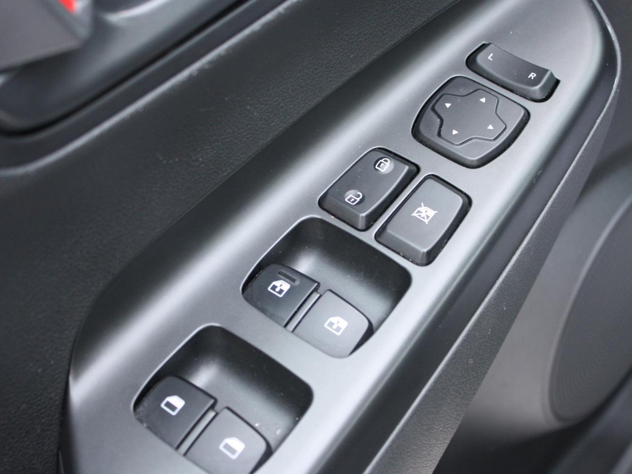 2022 Hyundai KONA 2.0L Preferred AWD / Heated Seats / CarPlay Photo